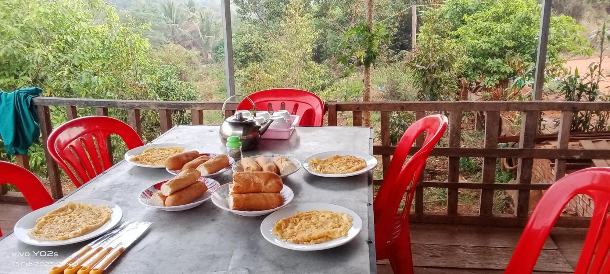 Srey Leap Homestay Banlung Bagian luar foto